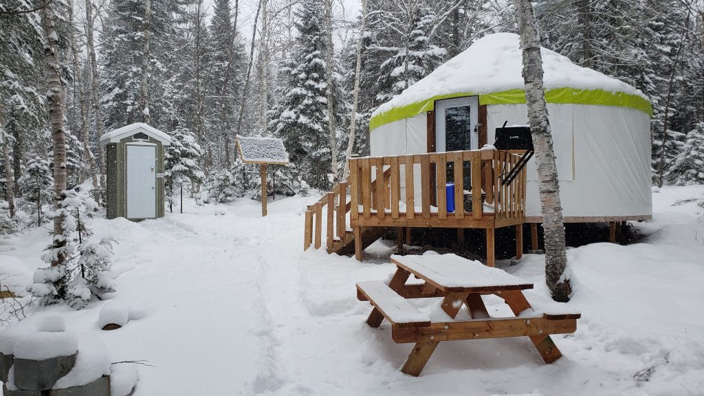 Zec Bas-Saint-Laurent yourte hiver Zec Bas-Saint-Laurent yourte hiver