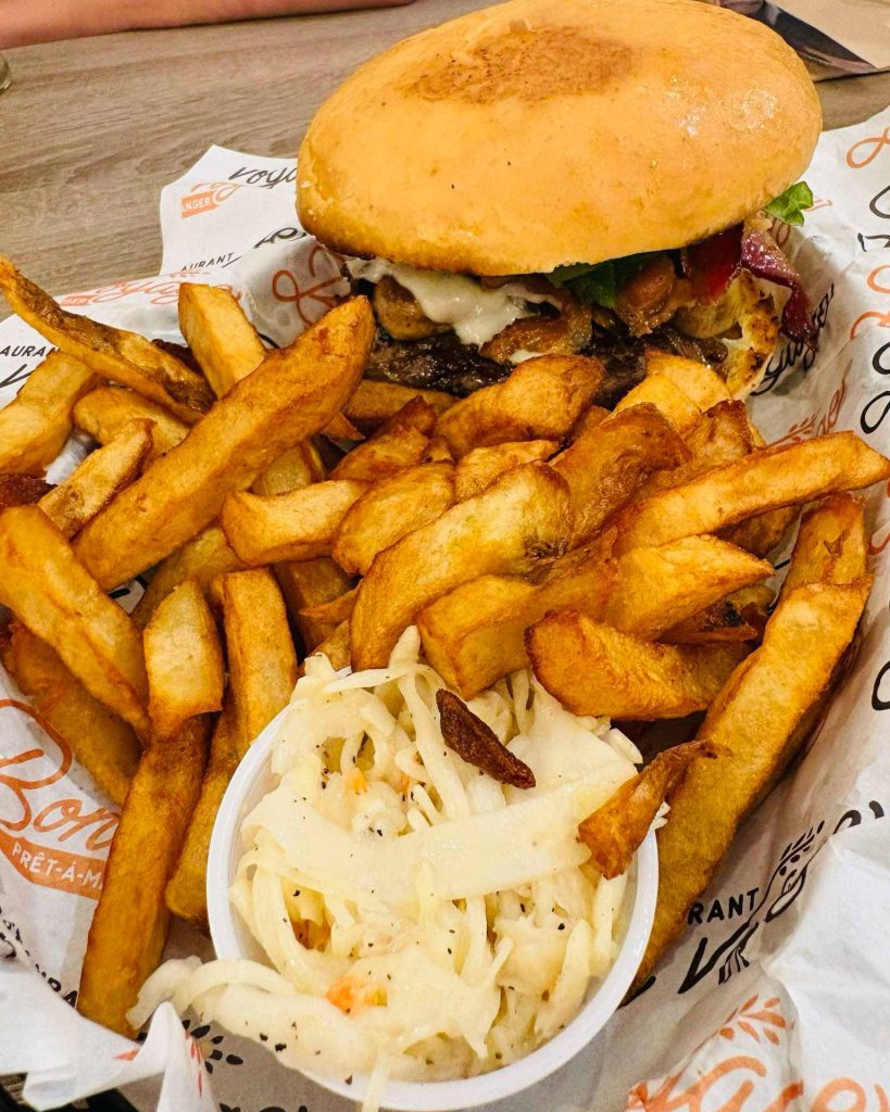 Restaurant Bon Voyage Hamburger
