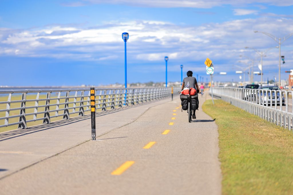 Promenade de la mer vélo crédit Patric Nadeau Promenade de la mer vélo crédit Patric Nadeau
