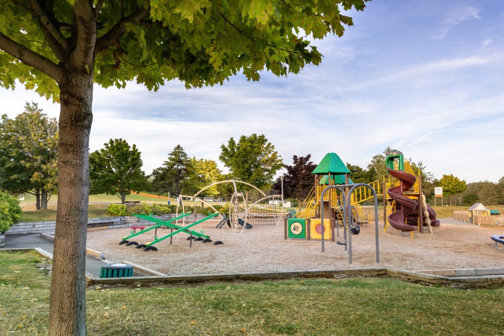 Parc Beausejour jeux Parc Beausejour jeux