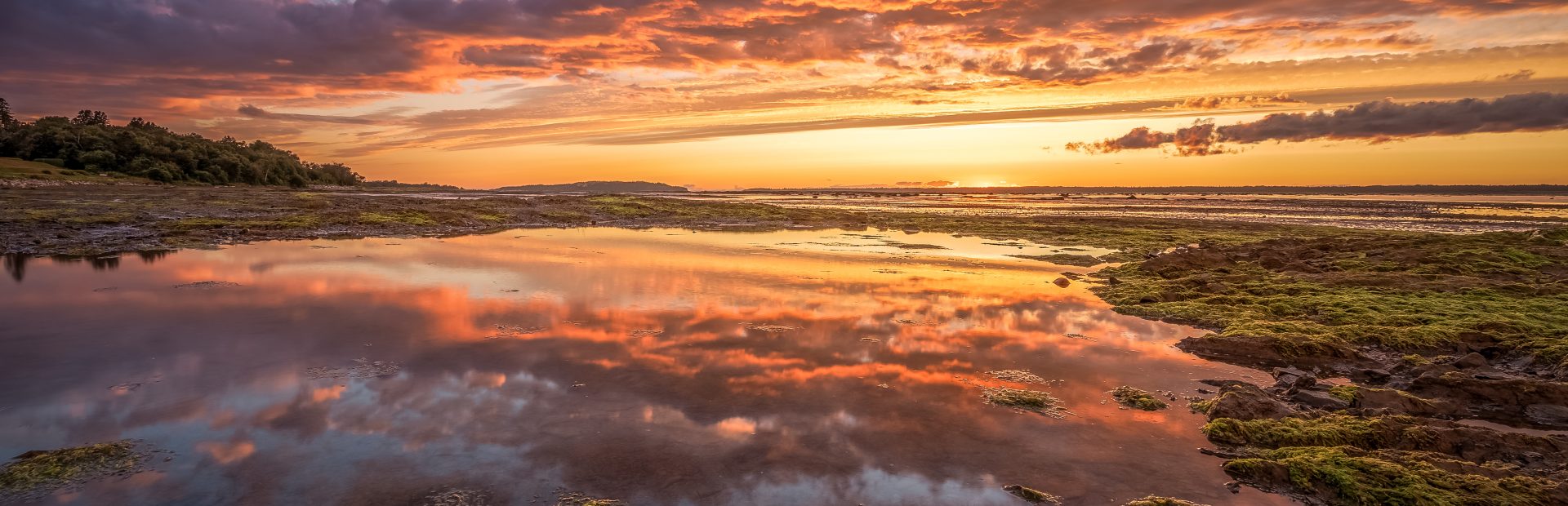 https://tourismerimouski.com/wp-content/uploads/2026/07/couchers-de-soleil-scaled.jpg